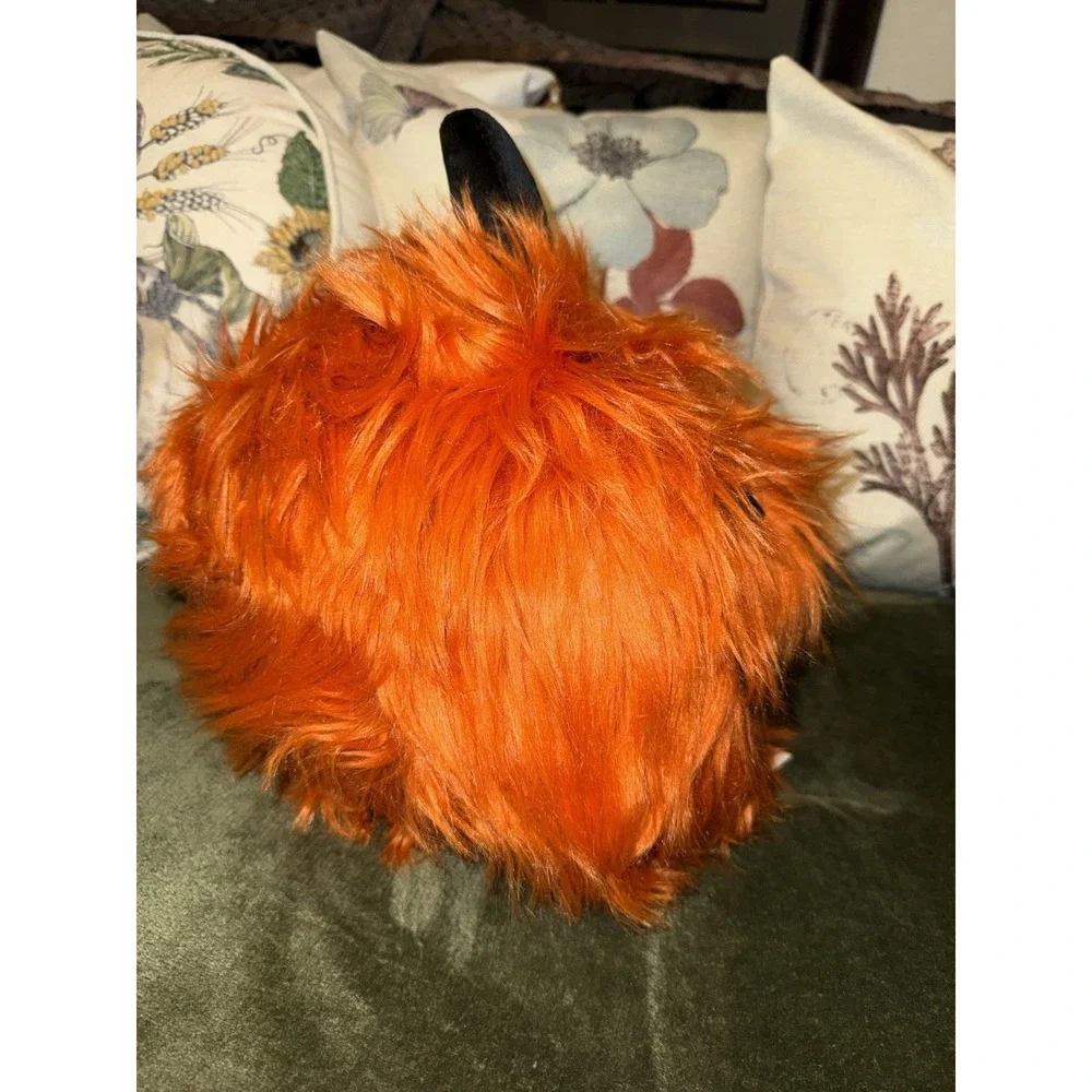 Novogratz Plush Accent Pillow Orange Faux Fur Shaggy Jack-O-Lantern Pumpkin New